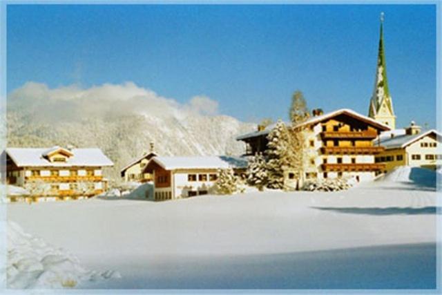 ホテルGasthof Ascherwirt Brandenberg エクステリア 写真