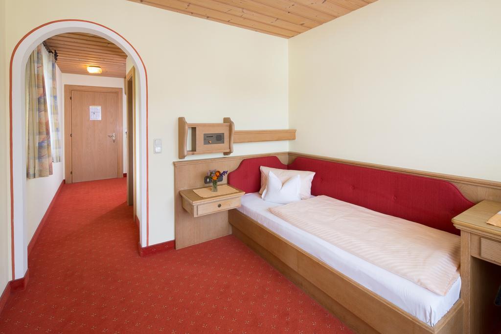 ホテルGasthof Ascherwirt Brandenberg 部屋 写真